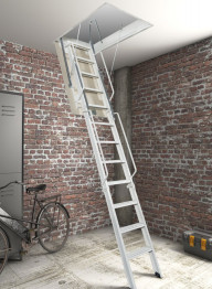 Scala Botola Aci Tre