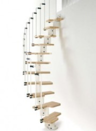 Scala salva spazio Karina 2