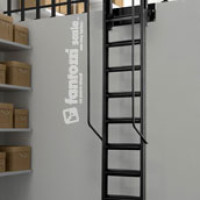 Scala Rigida con ruote 2