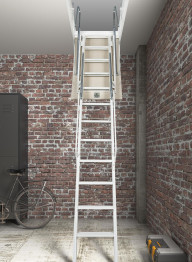 Scala Botola Aci Tre 5