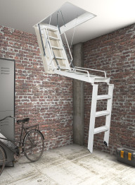 Scala Botola Aci Tre 6